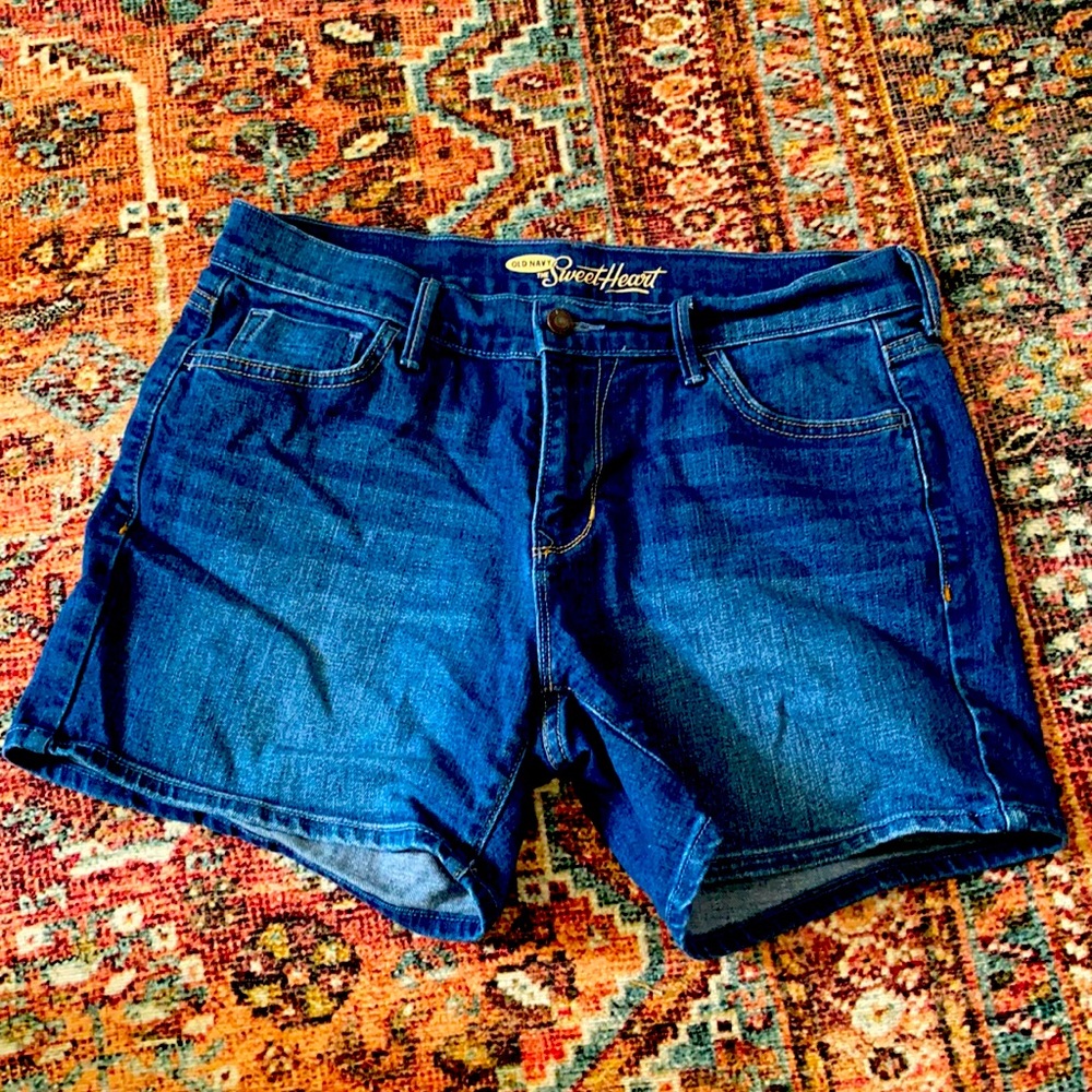 OLD NAVY Sweetheart Denim Shorts Size 6